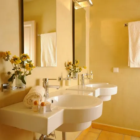 Andros: Luxurious With Private Swimming Pool * Μακροτάνταλο