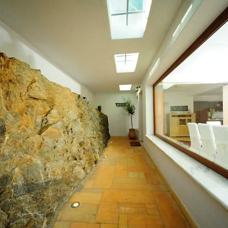 Andros: Luxurious With Private Swimming Pool Βίλα Μακροτάνταλο