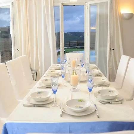 Βίλα Andros: Luxurious With Private Swimming Pool